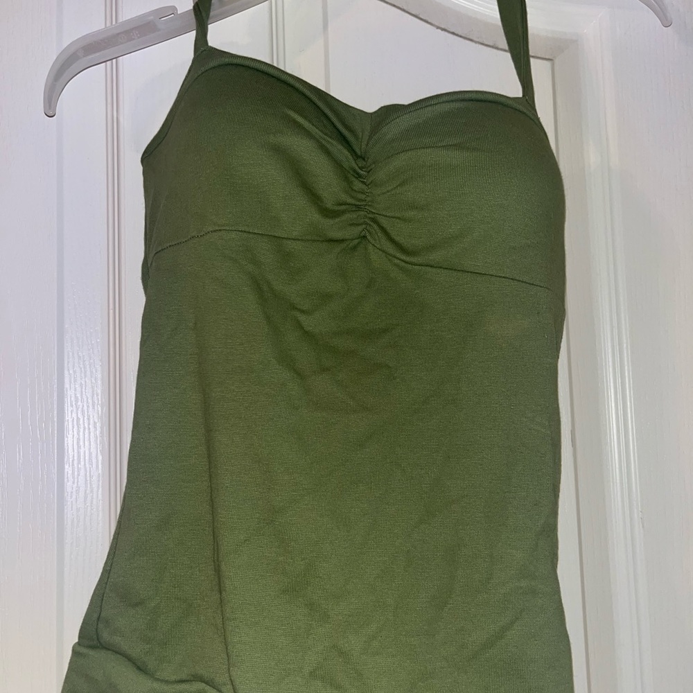 green halter top with padding